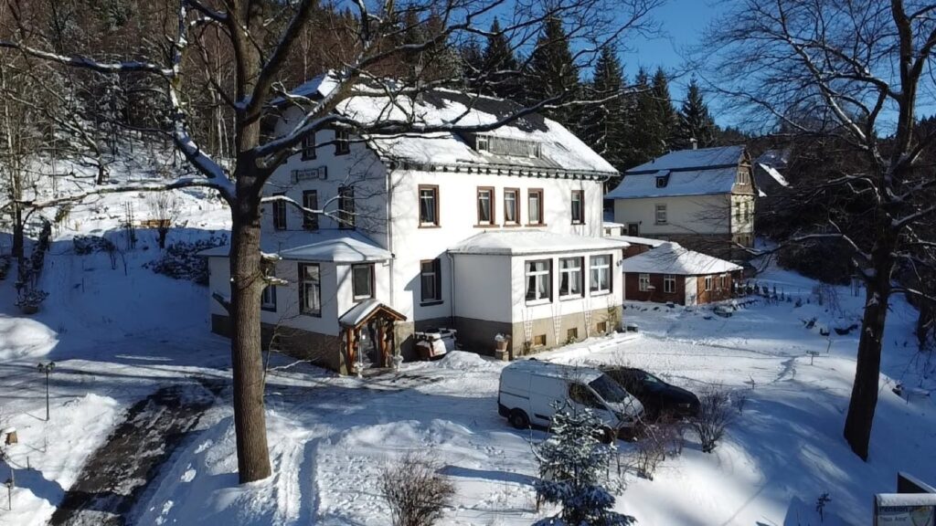 Waldhaus Anna im Winter